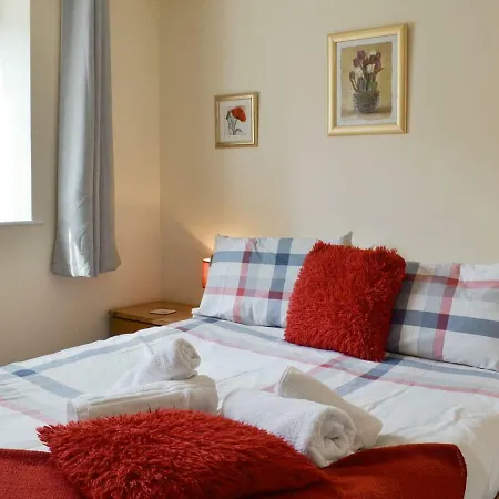 Holiday home Swallows Filey